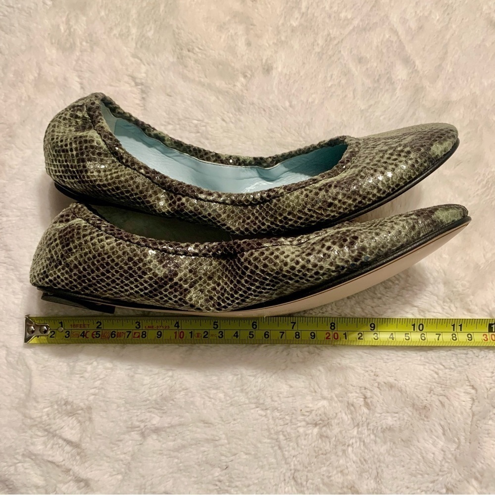 NEW Aera Flats Euro 39.5 /US 9 Ballet Slipper Style Green Python Animal Print - Picture 15 of 16